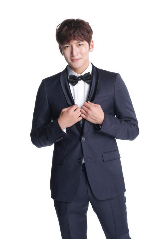 viraruswitadarm's tweet photo. "@TheDramaKorea: Ji Chang Wook bermain di drama Korea Cina "My Male God" bersama aktris Cina Wang Xiao Chen. https://t.co/baD7LnENJX"
