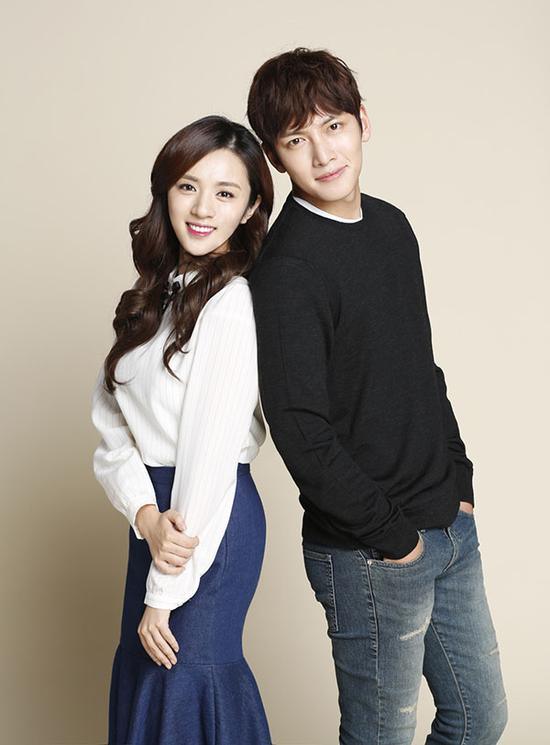 "<a href="/TheDramaKorea/">thedramakorea</a>: Ji Chang Wook bermain di drama Korea Cina "My Male God" bersama aktris Cina Wang Xiao Chen. "