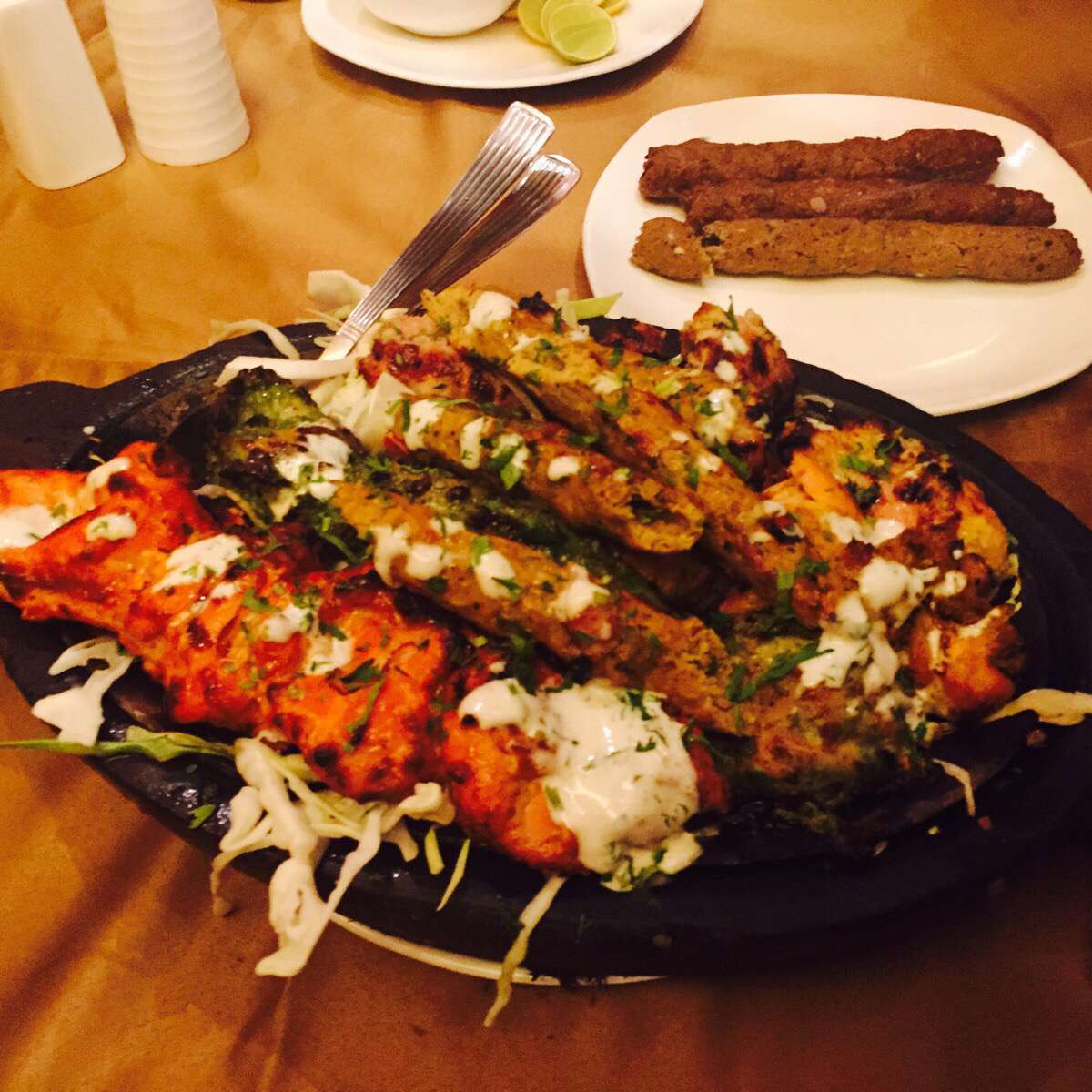 bombyfingerlick's tweet photo. The legendary @persiandarbar inMumbai stands mighty as one ofthe best dens for exquisite Mughalai #bombayfingerlicks https://t.co/eHY8nv2W8A