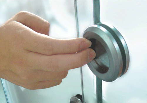 Infinity_Glass_'s tweet photo. Infinity's glass #slidingdoor handles now only £25.06 per set.  https://t.co/C1tuX9C4Zp 
#glassdoors https://t.co/AL0X7HU8lA