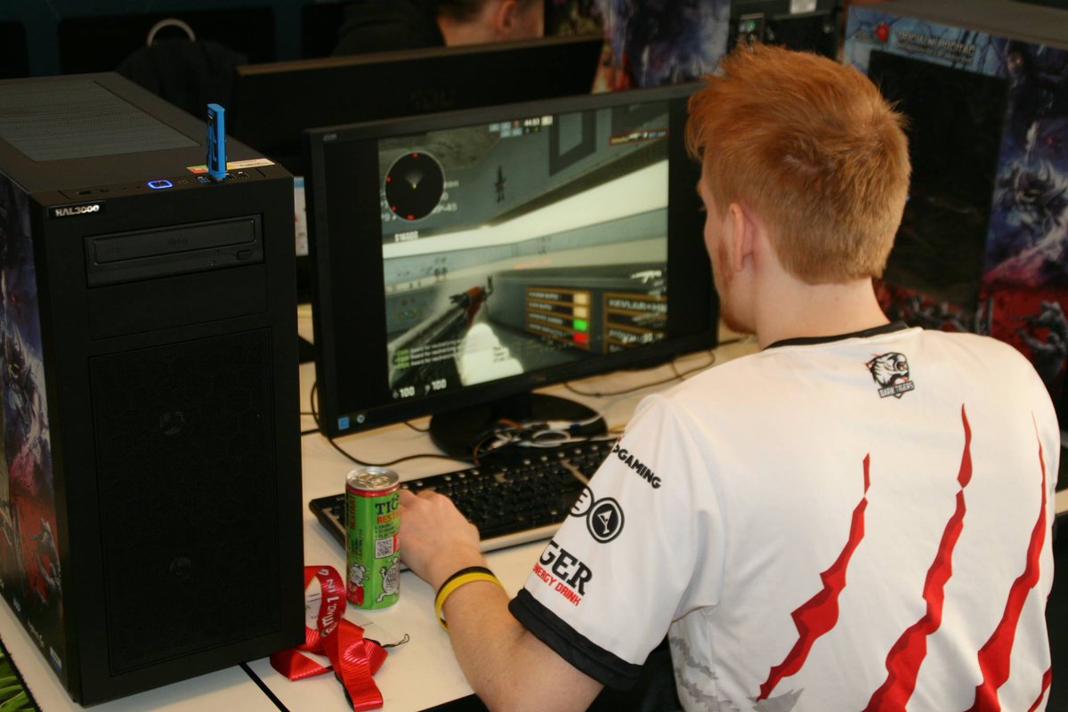 Dom_Springer's tweet photo. DARK TIGERS CS.GO https://t.co/cJfmdjuJKN