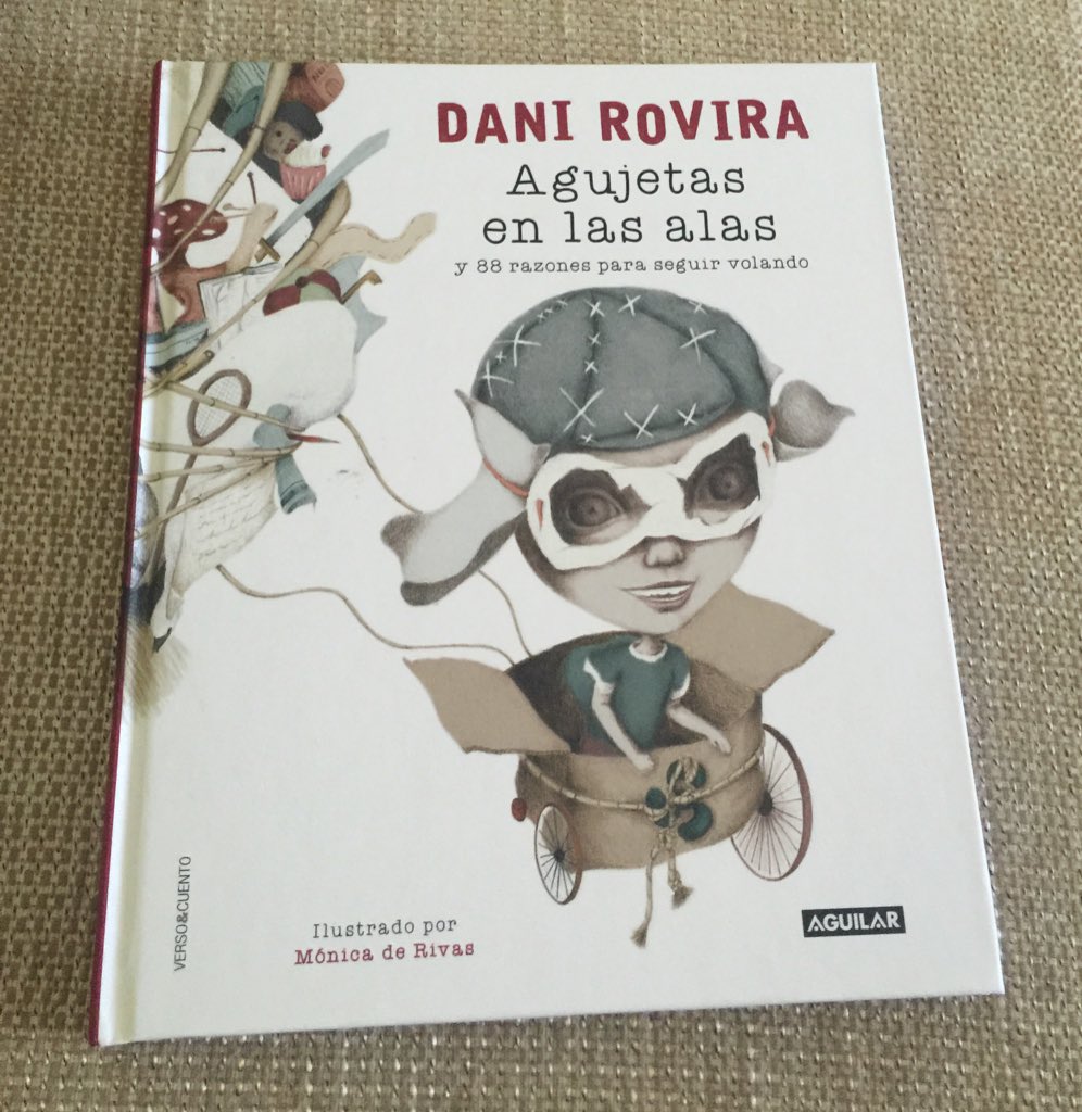 elmonaguillo's tweet photo. Emocionante y divertido, uno de los libros más bonitos que he tenido entre mis manos. Gracias @DANIROVIRA https://t.co/XM5jDIwknD