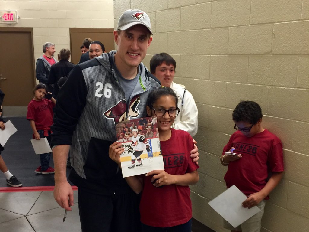 Happy 12th birthday, Mercedes... We got you an <a href="/ArizonaCoyotes/">Arizona Coyotes</a> win! 🎁Celebrating tonight's win w/ foster families.