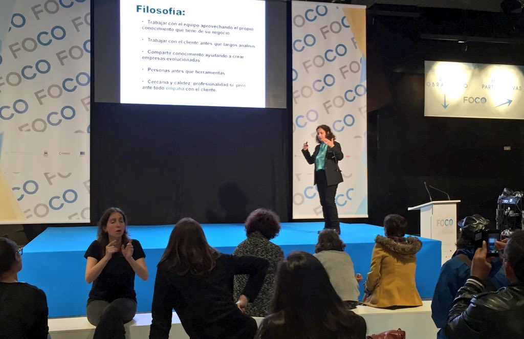 Daniglezf's tweet photo. Hoy continúa en #santiagodecompostela el #FOCO2015, un lugar de encuentro y aprendizaje para la búsqueda de empleo https://t.co/600yxcuSRd