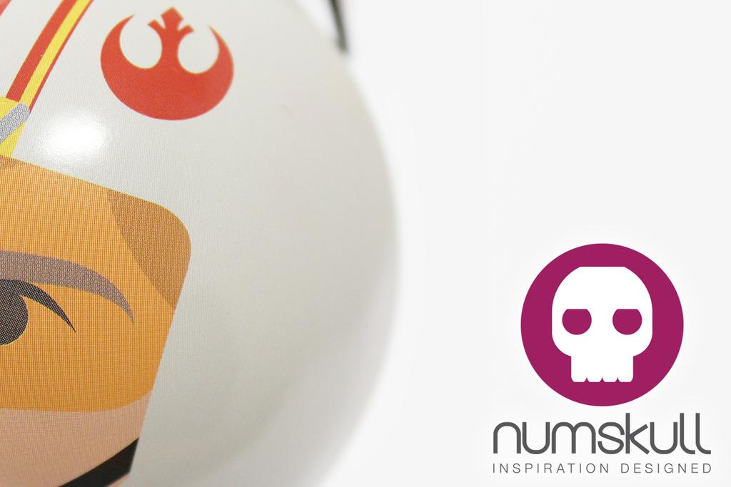 NumskullDesigns's tweet photo. Who wants some Free #signedmerchandise from the biggest film release of the year?
#Nov19th #Starwars #ANewHope #RT https://t.co/CAxwm9IYJM