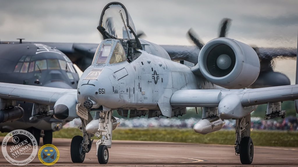 Heisenberg_PzVI's tweet image. #A10 C #ThunderboltII
根強いファンが多い。
A-10A が前量産型
YA-10B が夜間全天候型試作品
試作はY付きます
A-10C が現量産型