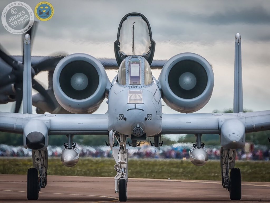 Heisenberg_PzVI's tweet image. #A10 C #ThunderboltII
根強いファンが多い。
A-10A が前量産型
YA-10B が夜間全天候型試作品
試作はY付きます
A-10C が現量産型