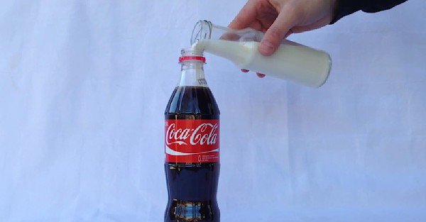 FMoakson's tweet image. He Poured Milk Into His Coke. The Result? I’m Totally SPEECHLESS.
twnewsjp.com/page.php?id=452
