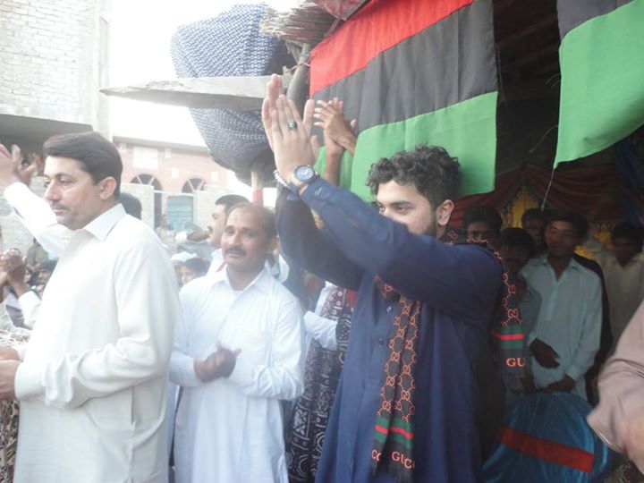 DilmuradJamali's tweet photo. Dilbar sain @MakhdoomFZaman Sain Jeay Bhutto #PPP #HALASindh @PppJiyala https://t.co/x9kAm0bzno