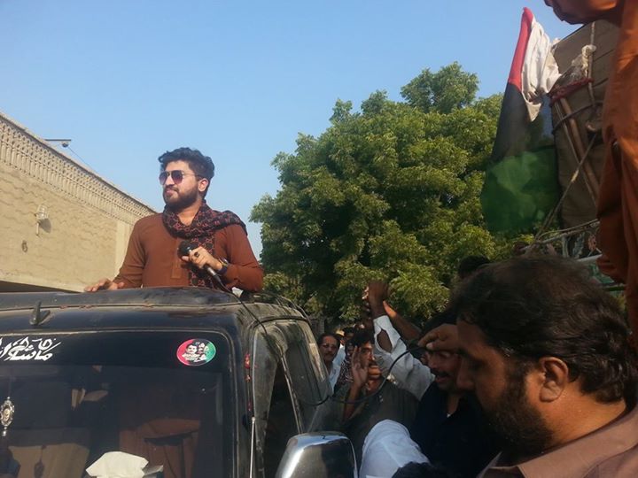 DilmuradJamali's tweet photo. Naree Bhutto
Nare Sarwari Jamat
Nare Sain @MakhdoomFZaman #PPP #HalaSindh https://t.co/fSisWBLurc