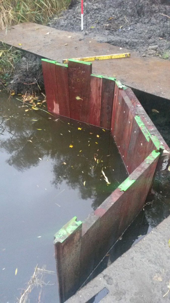 Bij de Panneroodstraat maken wij uitstroom voorzieningen van hardhout voor de #GemZaanstad.