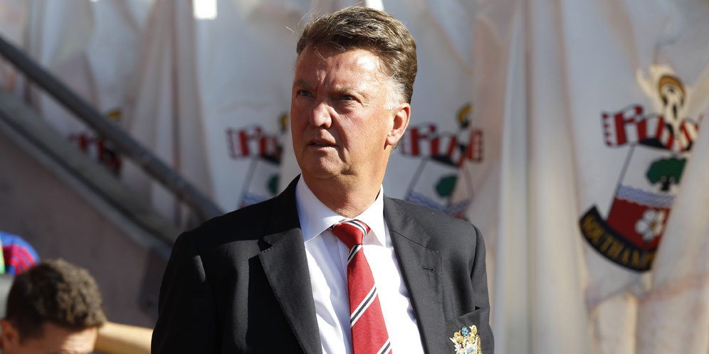 FootballoverID's tweet photo. https://t.co/TZvU15C8Xp - Evans: Van Gaal Akan Buat United Juara.. https://t.co/qvWrtJgGHN