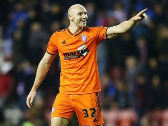 Happy Birthday to former Town loanee Conor Sammon, who turns 29 today!   