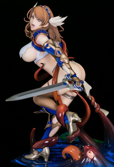 「勇者マルデア ~スライムとの戦い~ 」のデコマス写真をドラゴン・トイのスタッフ様が撮ってくださったので載せちゃいますっ!! 