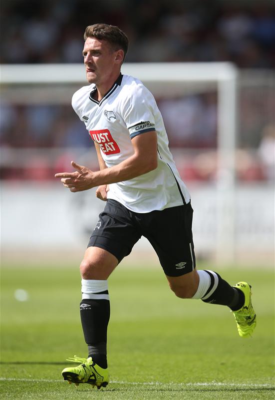 BIRTHDAY: Happy Birthday to midfielder Craig Bryson, who is 29 today! 