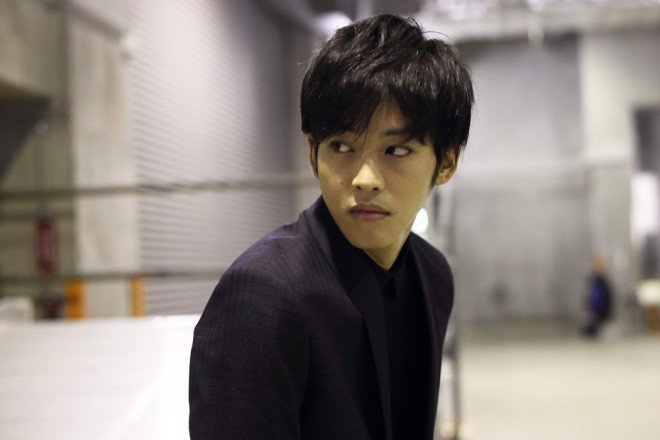 映画 明日11 7公開 劇場版 Mozu 特集 青髪のテロリスト権藤剛役 松坂桃李 スペシャルインタビュー 僕の中では芸術家なんですけど 笑 Mtoriofficial Oricon News オリコンニュース Scoopnest