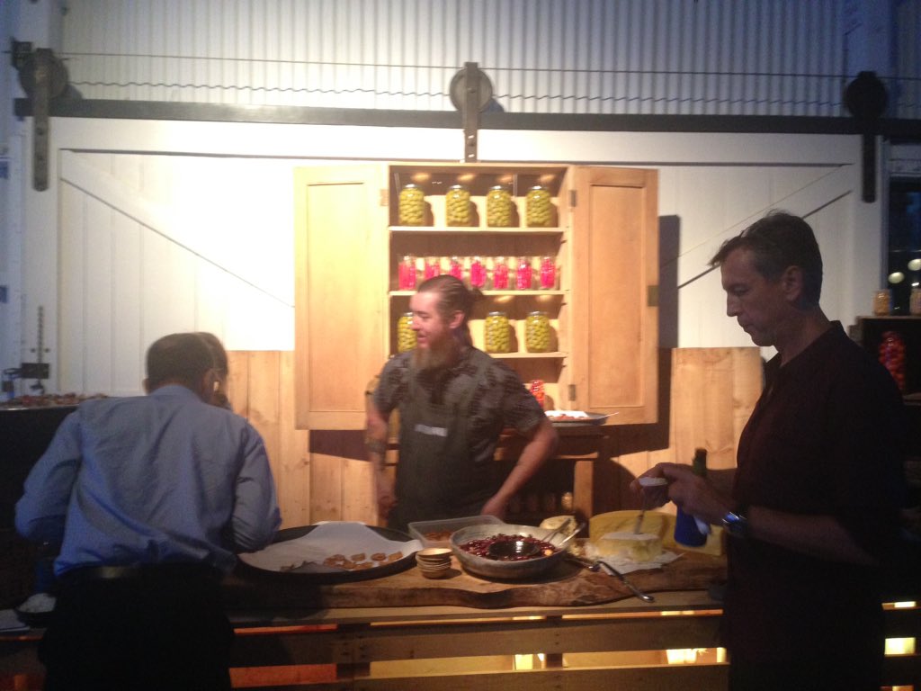 JenRees3's tweet photo. NuNu chef #TICTNQ2015 https://t.co/46MJOZKVNC