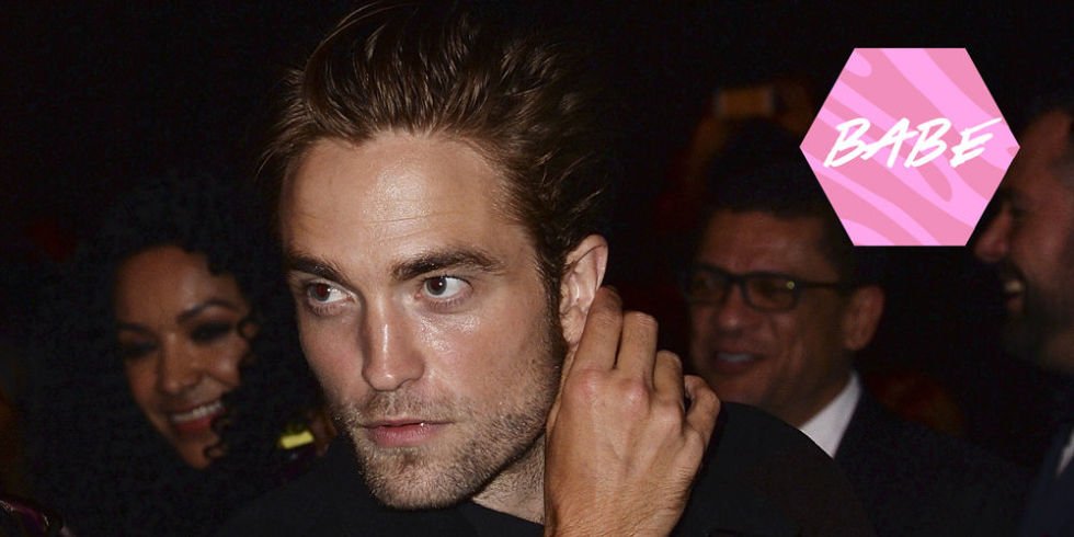 sugarscape's tweet photo. ALERT: Robert Pattinson has shaved off his lumberjack beard. Thoughts? https://t.co/dWrdfU7cJn https://t.co/y1qQwx6NaT