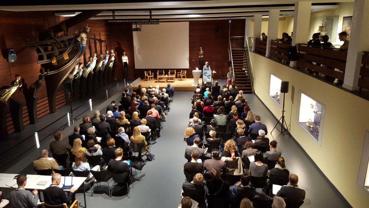 Lilli Iliev (@lilliiliev) on Twitter photo <a href="/Tim_Moritz/">Tim Hector</a> wirbt für das Wikiversum Weltcafé, 10.45 im großen Saal. <a href="/WikiCommons/">Wikimedia Commons</a>, <a href="/wikidata/">Wikidata</a> etc. kennenlernen #ke15 <a href="/Tim_Moritz/">Tim Hector</a> wirbt für das Wikiversum Weltcafé, 10.45 im großen Saal. <a href="/WikiCommons/">Wikimedia Commons</a>, <a href="/wikidata/">Wikidata</a> etc. kennenlernen #ke15