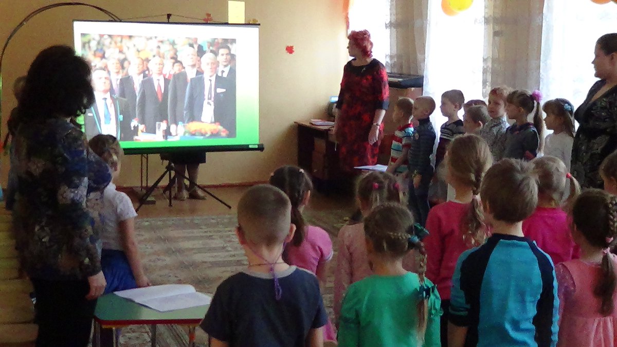 MDOY79_'s tweet photo. В нашем ДОУ прошел ��амечательный Вечер, посвященный Дню народного единства https://t.co/dNgiy7qbhD