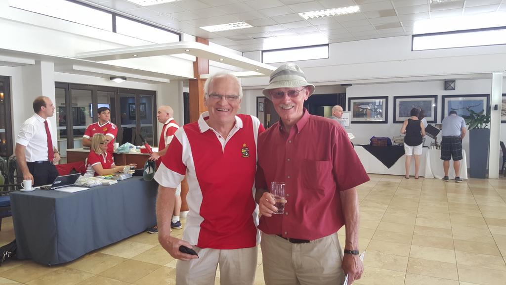 KingEdVIISchool's tweet photo. #KESGolfDay @Royal_JHB_Golf in full steam! #redfamily #redOBA https://t.co/KUqVwnCJuf