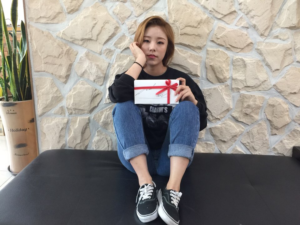 RBW_MAMAMOO's tweet photo. #마마무 가 직접 준비한 #빼빼로 가 먹고싶다면?
자세한 내용과, 사진은 팬카페에서 확인해주세요. 
https://t.co/9rN9Bl3RK5 
#마마무 #빼빼로데이 #11월11일 https://t.co/HsBGKX4cqV