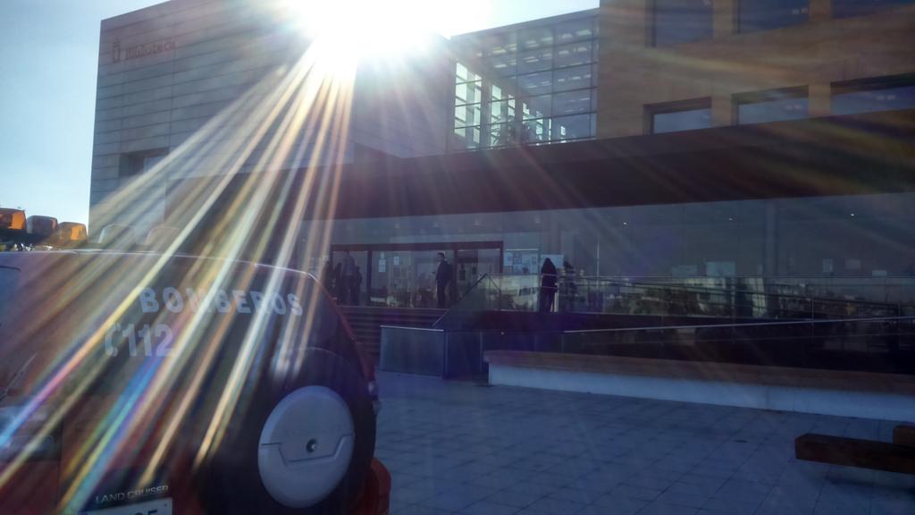 VctorManueFdez's tweet photo. Comenzamos simulacro campus #Fuenlabrada universidad RJC. #SPI2015 https://t.co/0bNnRRdTjy