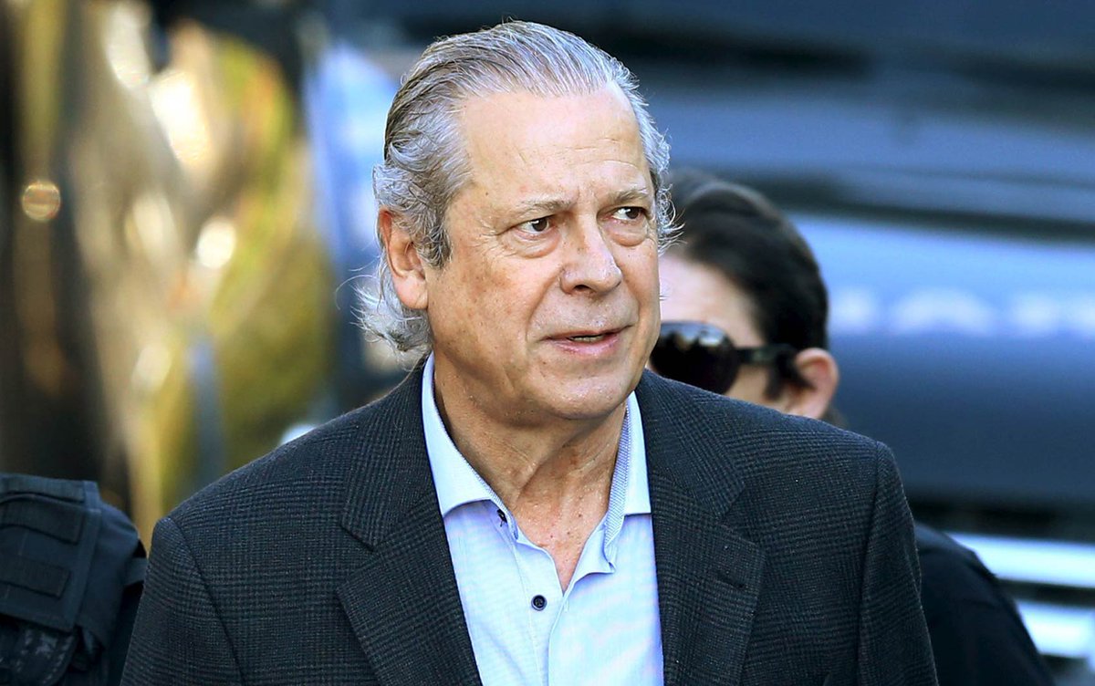 g1's tweet photo. Delatores testemunham em processo da Lava Jato contra José Dirceu https://t.co/5eCBPTBJk1 #G1 #política https://t.co/E1XqjpNmzq