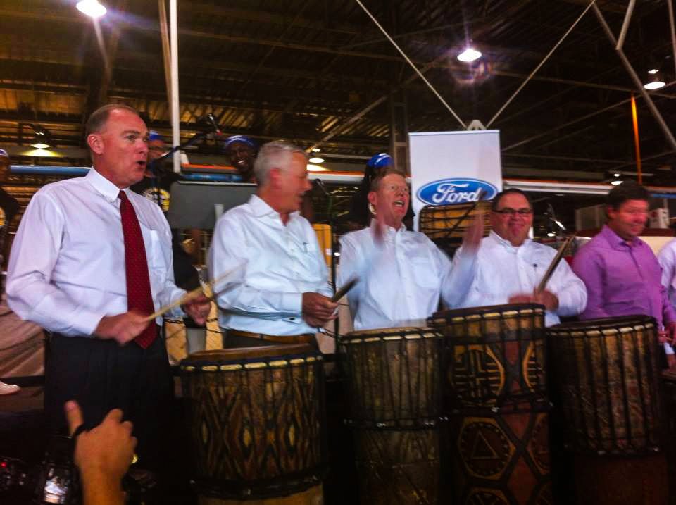 CEO of Ford - Alan Mulally Drumming with Drum Cafe! #companiesintocommunities