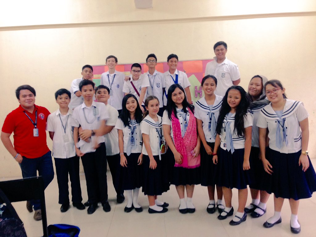 ceejay_eic's tweet photo. Team 8H-Pueblo #transitionclass https://t.co/kjs3RlH0nn