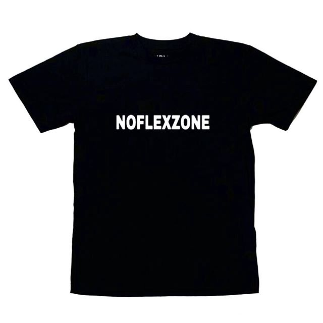 Simple tees nflxzne IDR 120K minat?pin:54D734FC