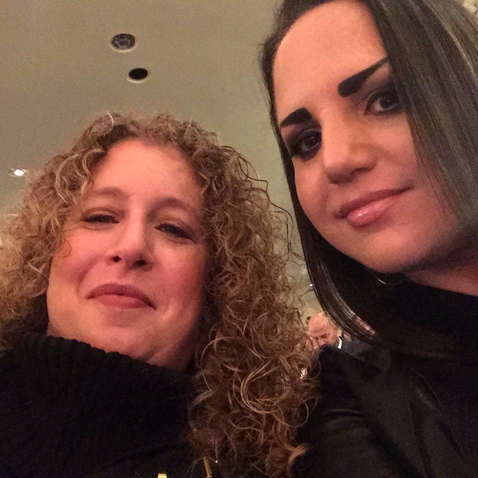 MelissaRysak's tweet photo. Ladies in black!!! Loving my Alexis time. #TME2015 @Lexie_Maya https://t.co/BOLz9aLdBT