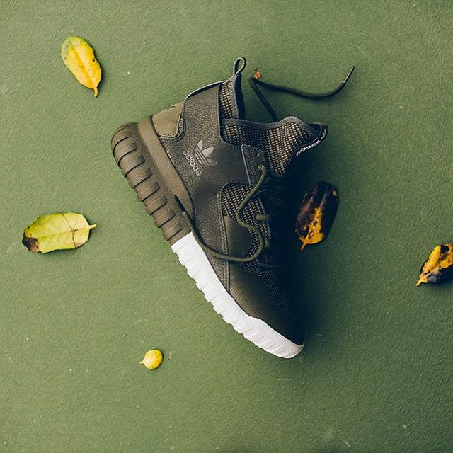 SneakPosts23's tweet photo. Another look at the Adidas Tubular X "Night Cargo"

Sizes available here -> https://t.co/DBhSGtBxYH https://t.co/21NZYtkzz0