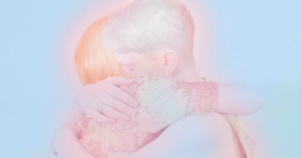 thefader's tweet photo. Premiere: Alt-pop trio @sunless97’s “Life” video is a heavenly romance. https://t.co/KhWkOgxU5g https://t.co/pUtI1hKF4Z
