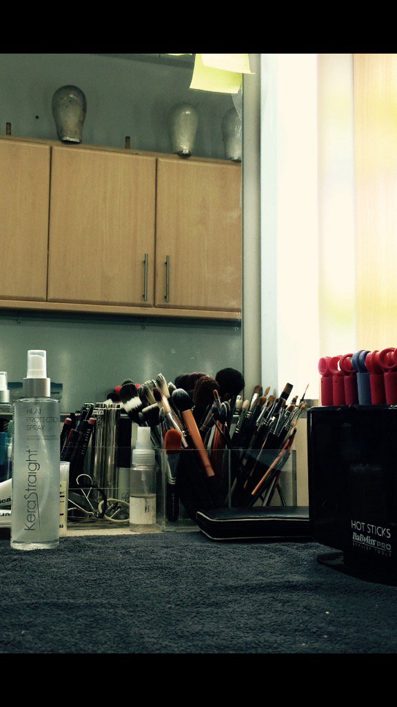 lang_vickielang's tweet photo. @kerastraight my new favourite product for period hairdressing! #TheLivingAndTheDead  #hairdressing https://t.co/S48G8HWT3m