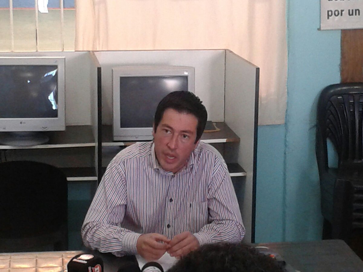leo_prensa's tweet photo. @Nardini_Leo " Yo jamás cobraría un sueldo de esos. Es una falta de respeto a los Vecinos de Malvinas" https://t.co/DMjUS32LYd