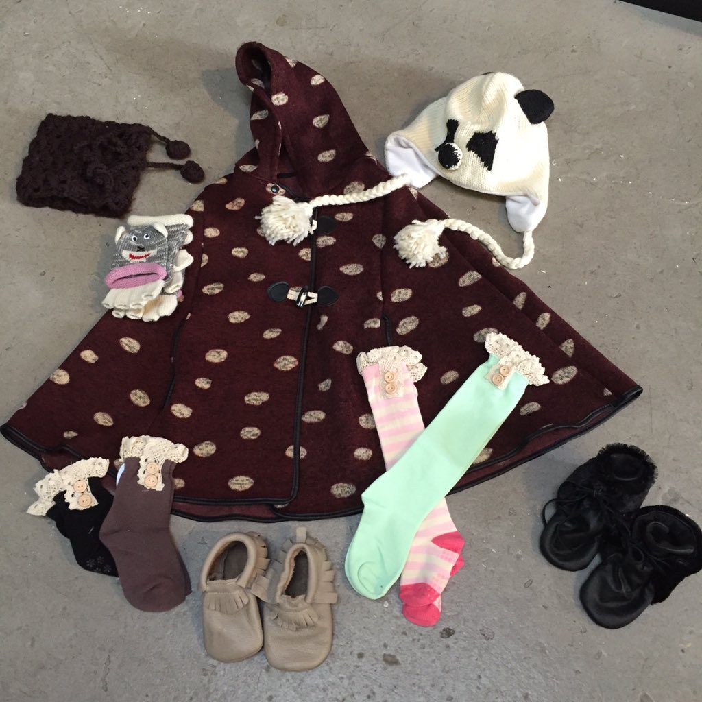Children's Ponchos, gloves, hats and shoes range $9-42 #thelaughingwillow #bishoparts #thenest bravelittlesole