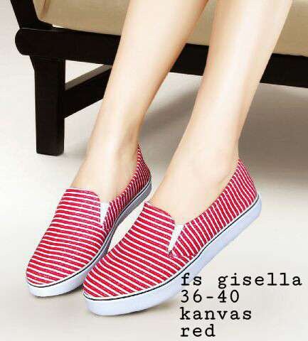 ShoesWida's tweet photo. 75rb https://t.co/jwjdeu5s92
