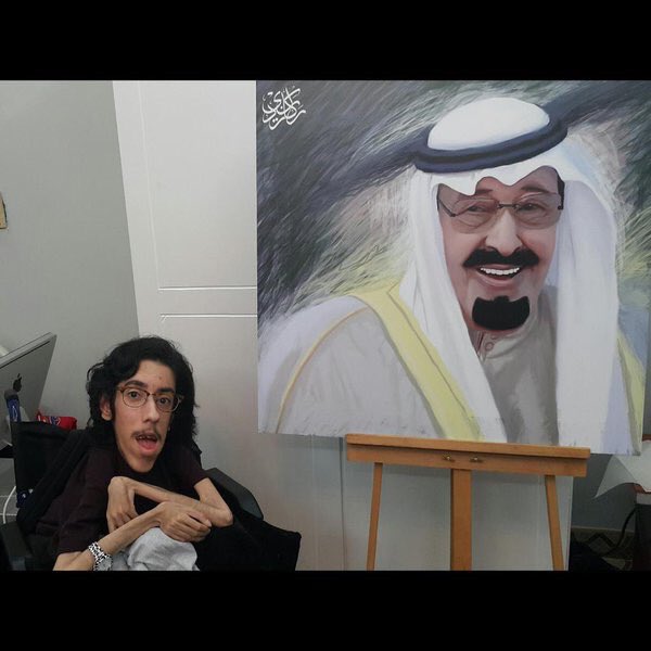 SaudiNews50's tweet photo. الشاب #راكان_كردي ، لم تمنعه الإعاقة من ممارسة موهبته التي يمتلكها ، ليرسم لوحات فنية مبهرة .

- https://t.co/Nyk7M8drYK