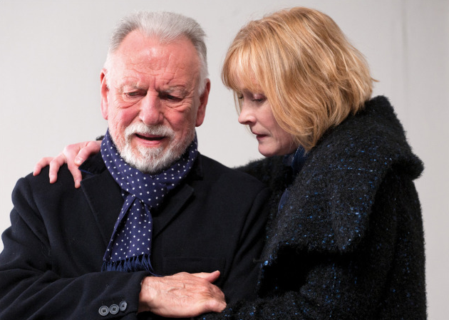 TheLancet's tweet photo. It is brave of @pam_das not just to see The Father, but to write about it too: #dementia https://t.co/KDucVQUBgc https://t.co/A5SHbh87l6