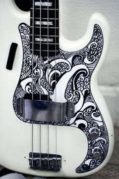 ATyrecs's tweet photo. LiGht Basse @BassMusicianMag <3 custom https://t.co/lK18cmciv8