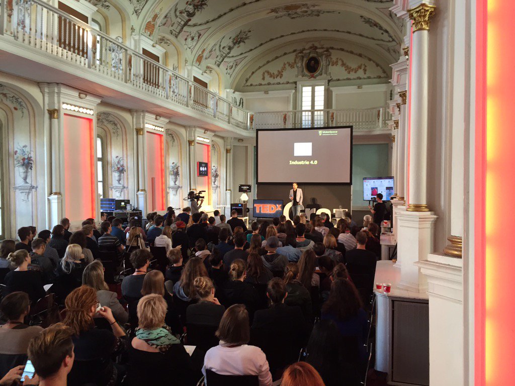 7iDTech's tweet photo. #TEDxGraz @7iDTech and MakerSpaceGraz proud to perform #industry40 live showcase with #rfid and #3dprinting #IIoT https://t.co/ccfndEZU63