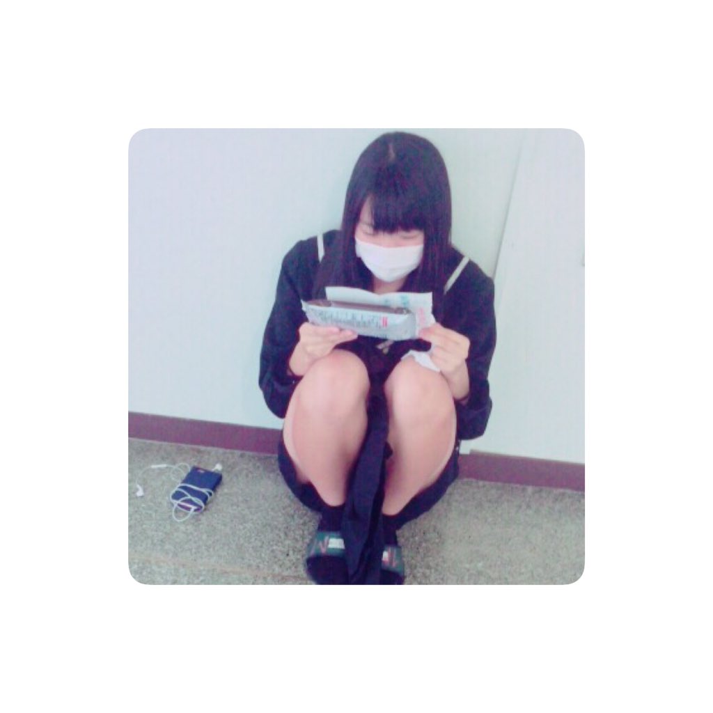 a_y071531's tweet photo. 手紙とお菓子喜んでくれて
よかった！ほんとに😁💓
まさか泣いてくれるとは思ってなくてこっちまで泣きそうになったわ！笑

明日ラスト大会頑張れ🎌
後悔だけはないように！
全力で頑張ってきてね＼(^o^)／ https://t.co/bX0Zthdnnl