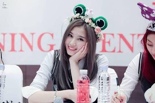 2wicesana's tweet photo. malam semuaa https://t.co/uqWRC9Z5ZH