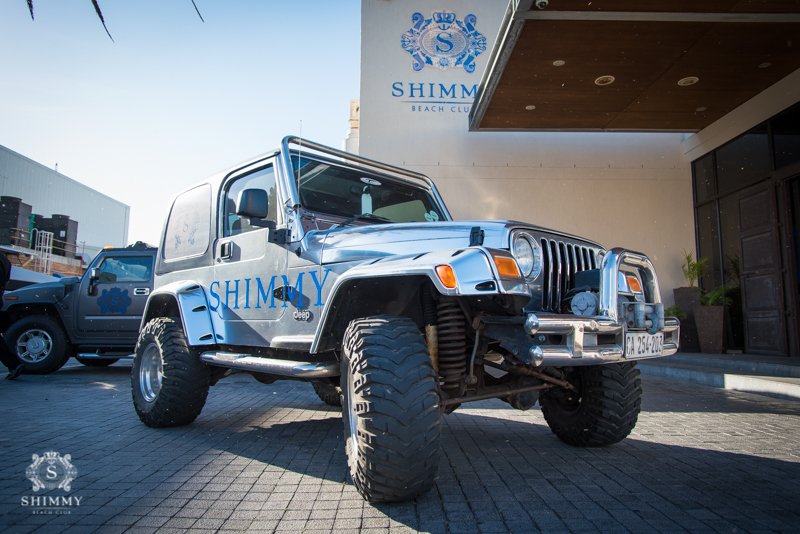 nuku_sen's tweet photo. Seen the #ShimmyJeep's new look? Thanks #GraffitiSA for the Cybershield vinyl wrapping - the first one in SA! https://t.co/GeCVeNgBe3