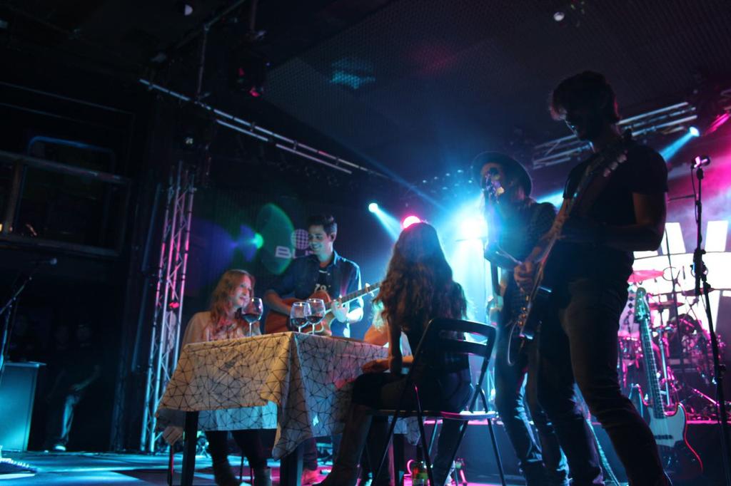 Embedded image permalink