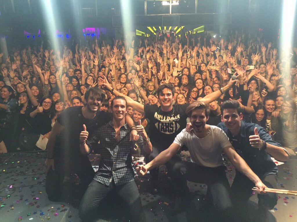 Embedded image permalink