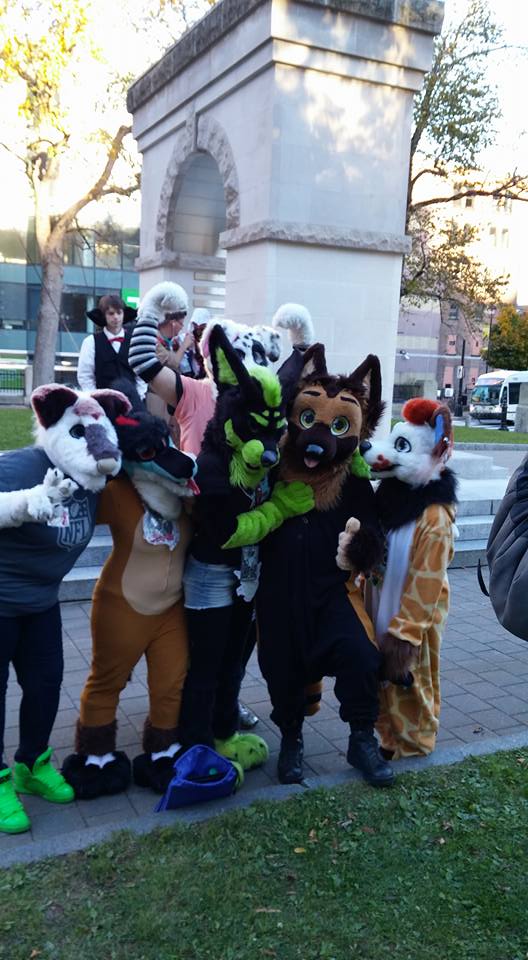 Scraps_Dragon's tweet photo. @Moondog66666 @Tassrawr RAWR! It's #FursuitFriday had a lot of fun at #halcon2015 with wonderful fuzzies #fursuit https://t.co/E2aUBOy3Xv