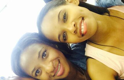 monicqueabraham's tweet photo. Just another dAy @ Campus ... wth my Bsties... #DiepMense ... :-* lUv thM wAy too Much... https://t.co/eomueZxxCU