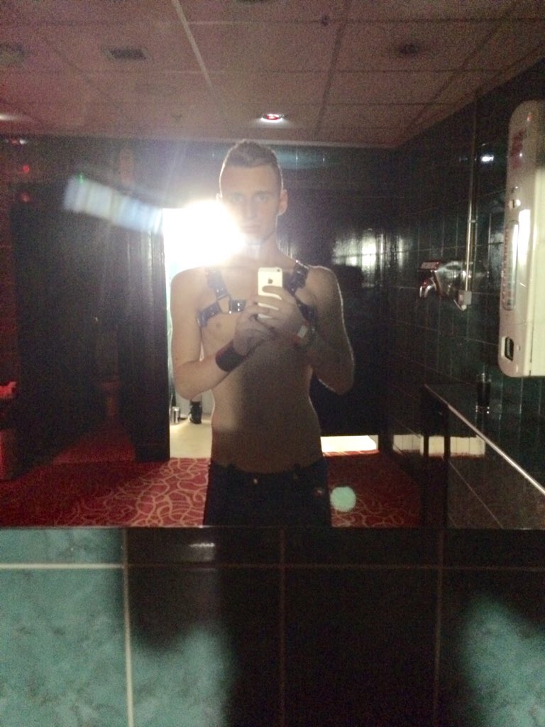 Alert a few weeks ago! #Fetish https://t.co/aphGwQb0TK